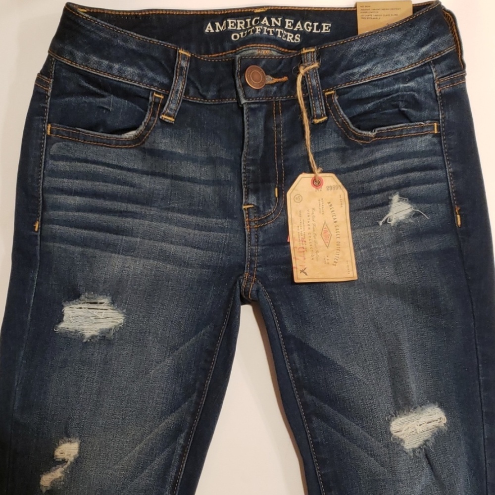 NEW American Eagle Jegging Distressed Jeans Size 2